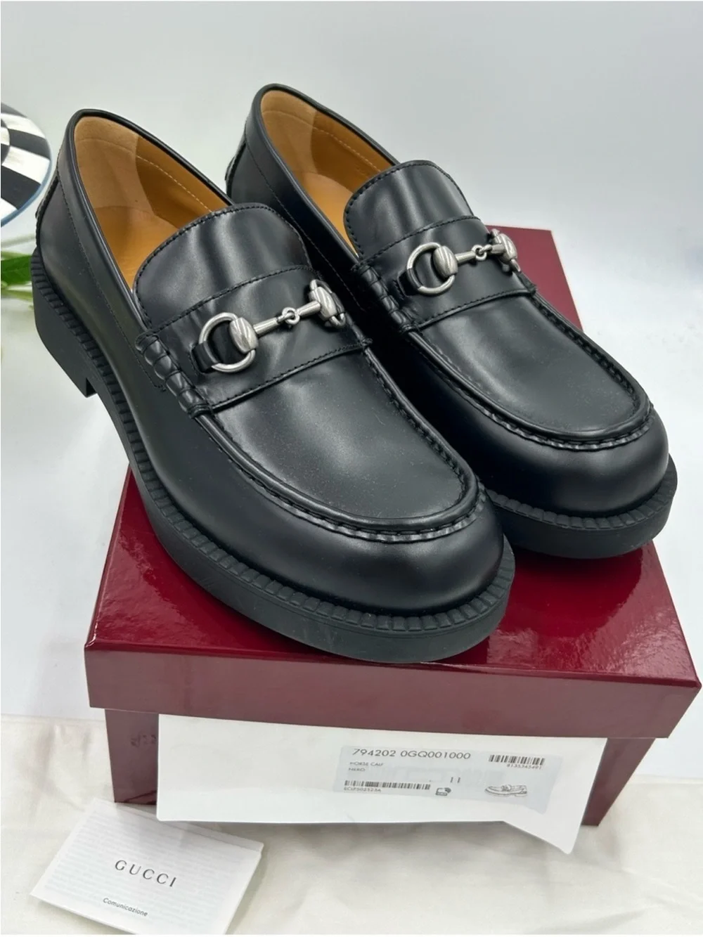 Men’s Gucci horse bit, leather loafer size 11 fits 11.5 US made in Italy